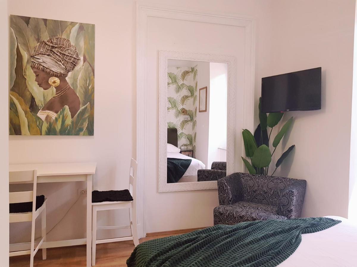 Room Lui Rijeka Luaran gambar