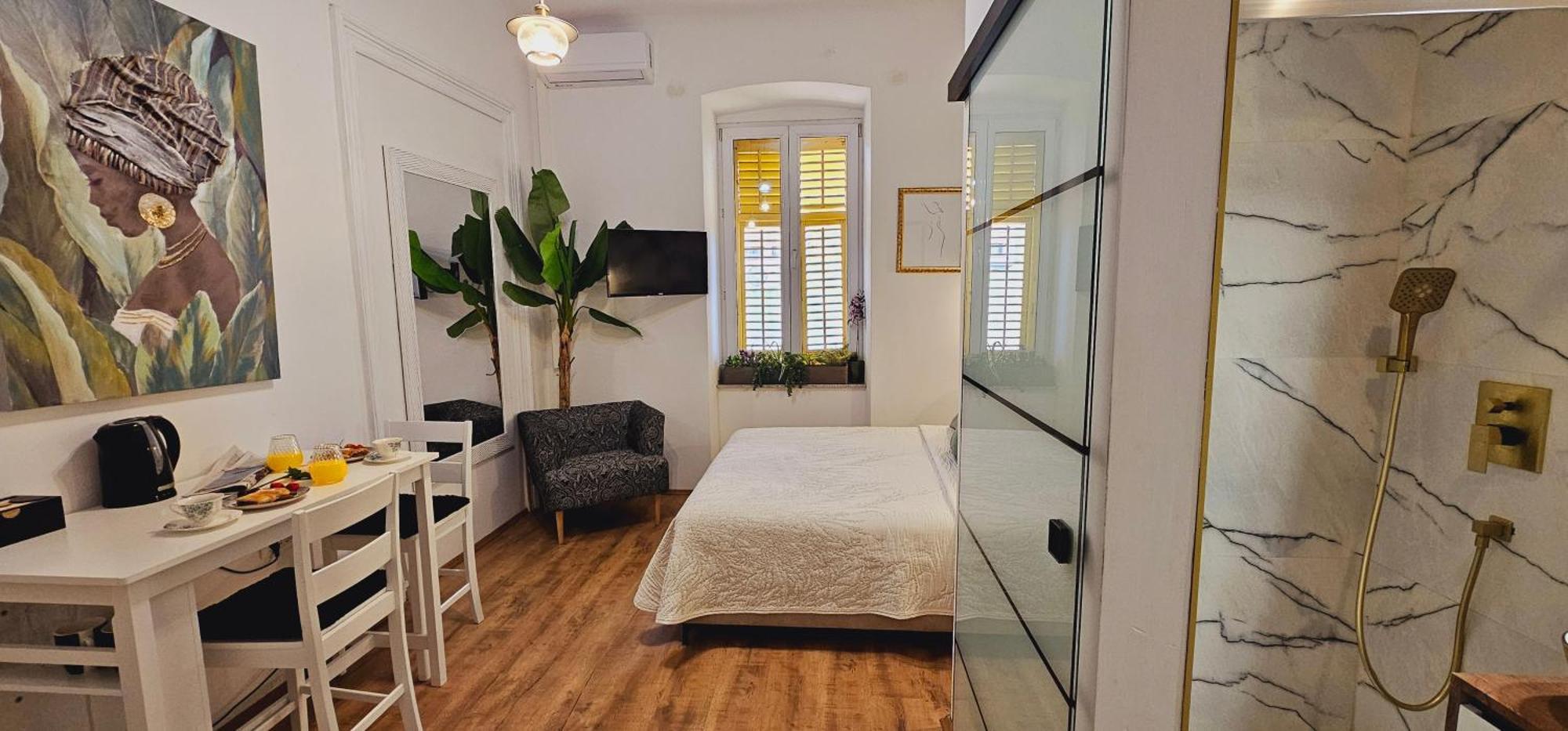 Room Lui Rijeka Luaran gambar